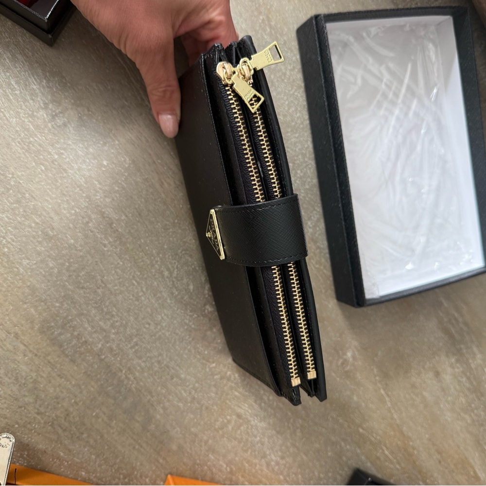 Wallet - Picture 5 of 7